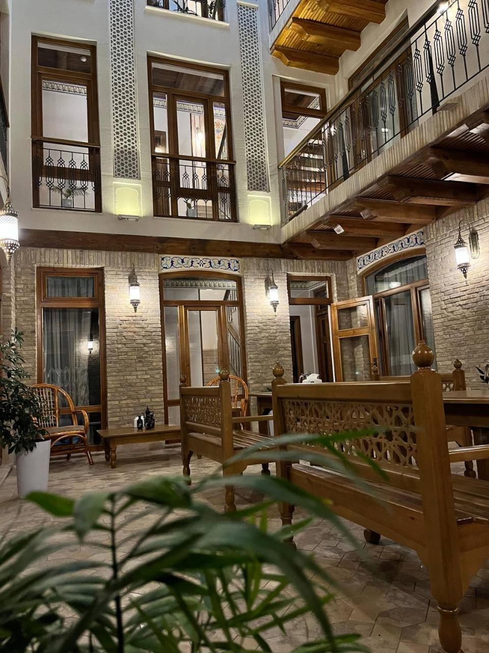 Istat Boutique Hotel ブハラ エクステリア 写真