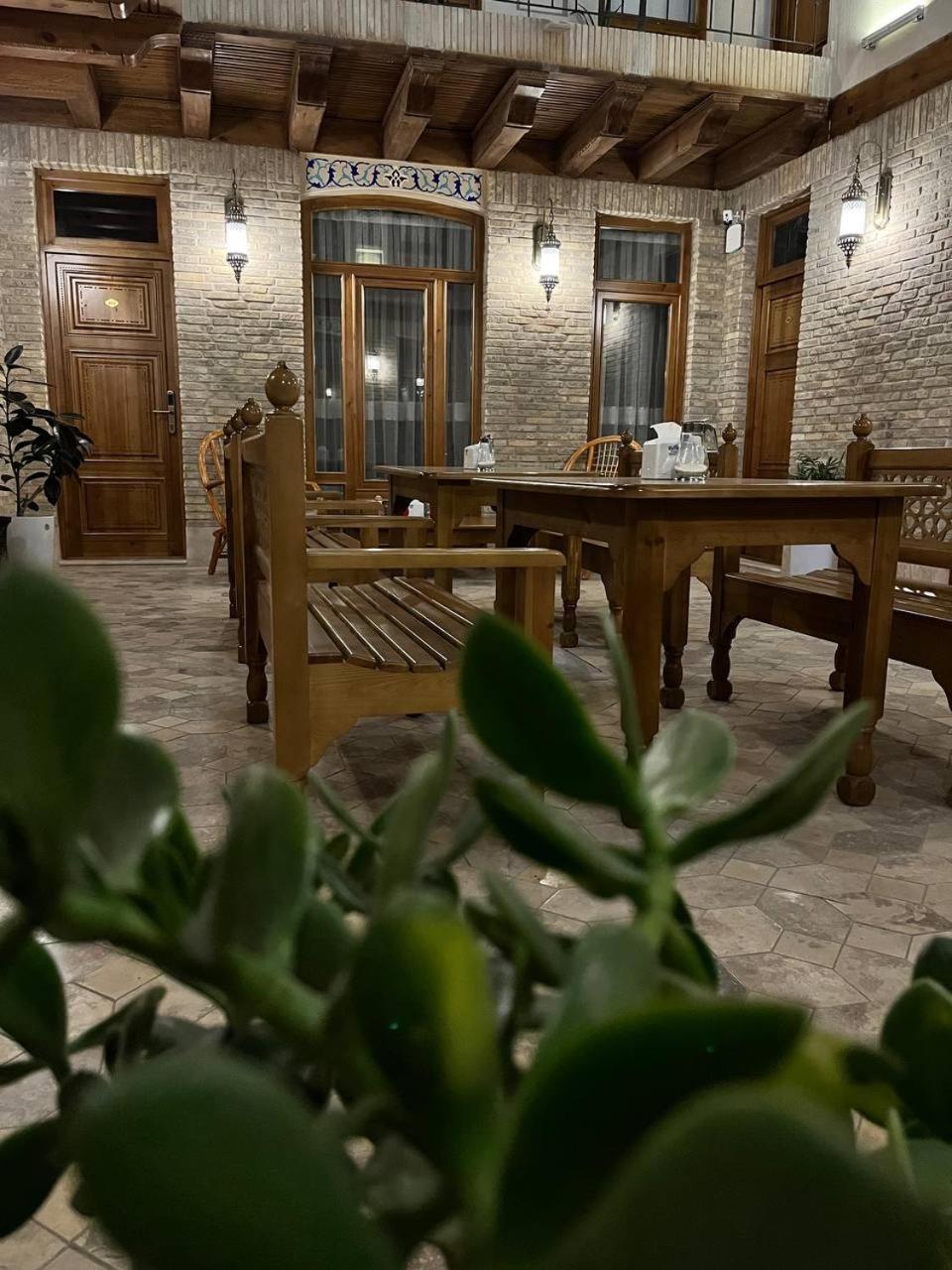 Istat Boutique Hotel ブハラ エクステリア 写真