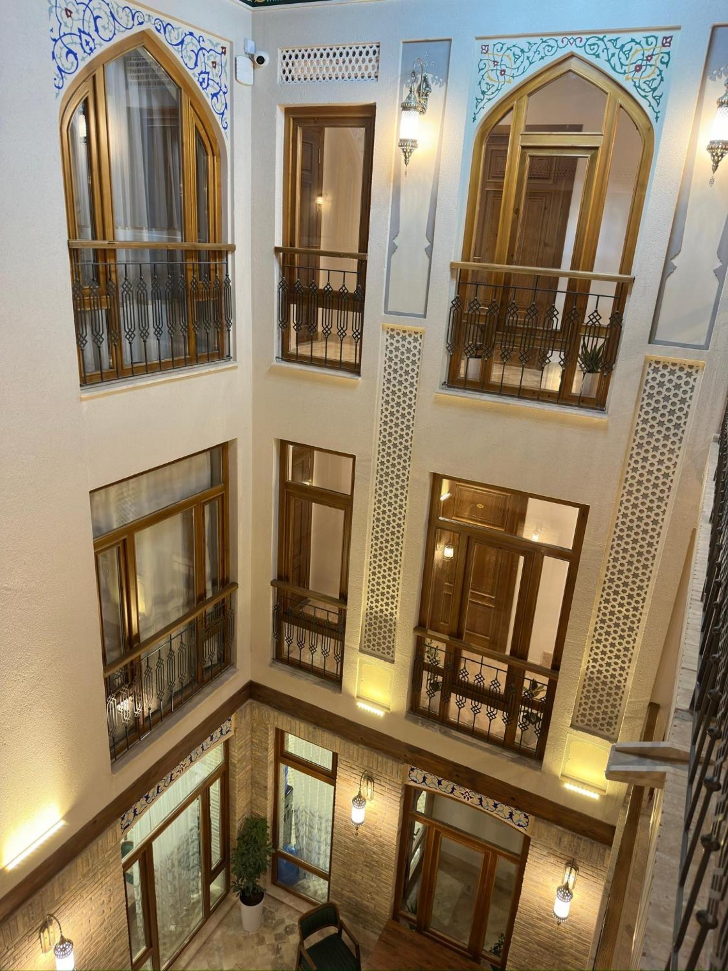 Istat Boutique Hotel ブハラ エクステリア 写真