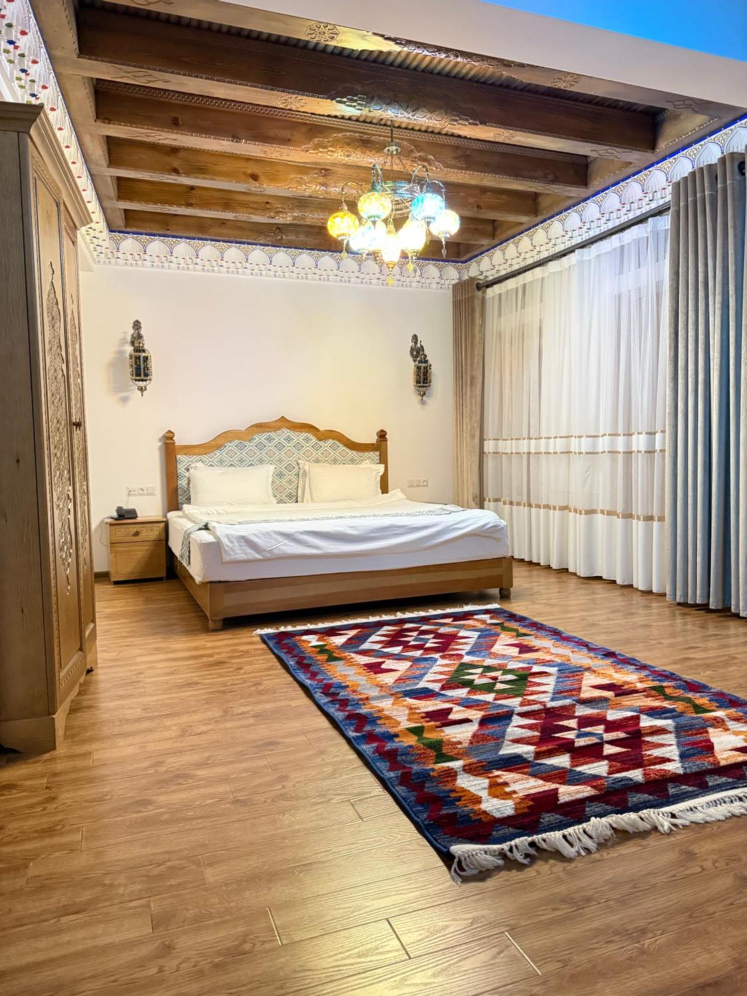 Istat Boutique Hotel ブハラ エクステリア 写真